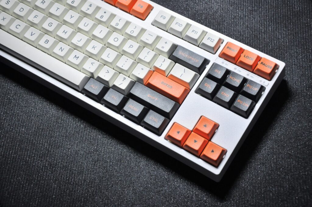 clavier mecanique silencieux budget jay zhang.jpg